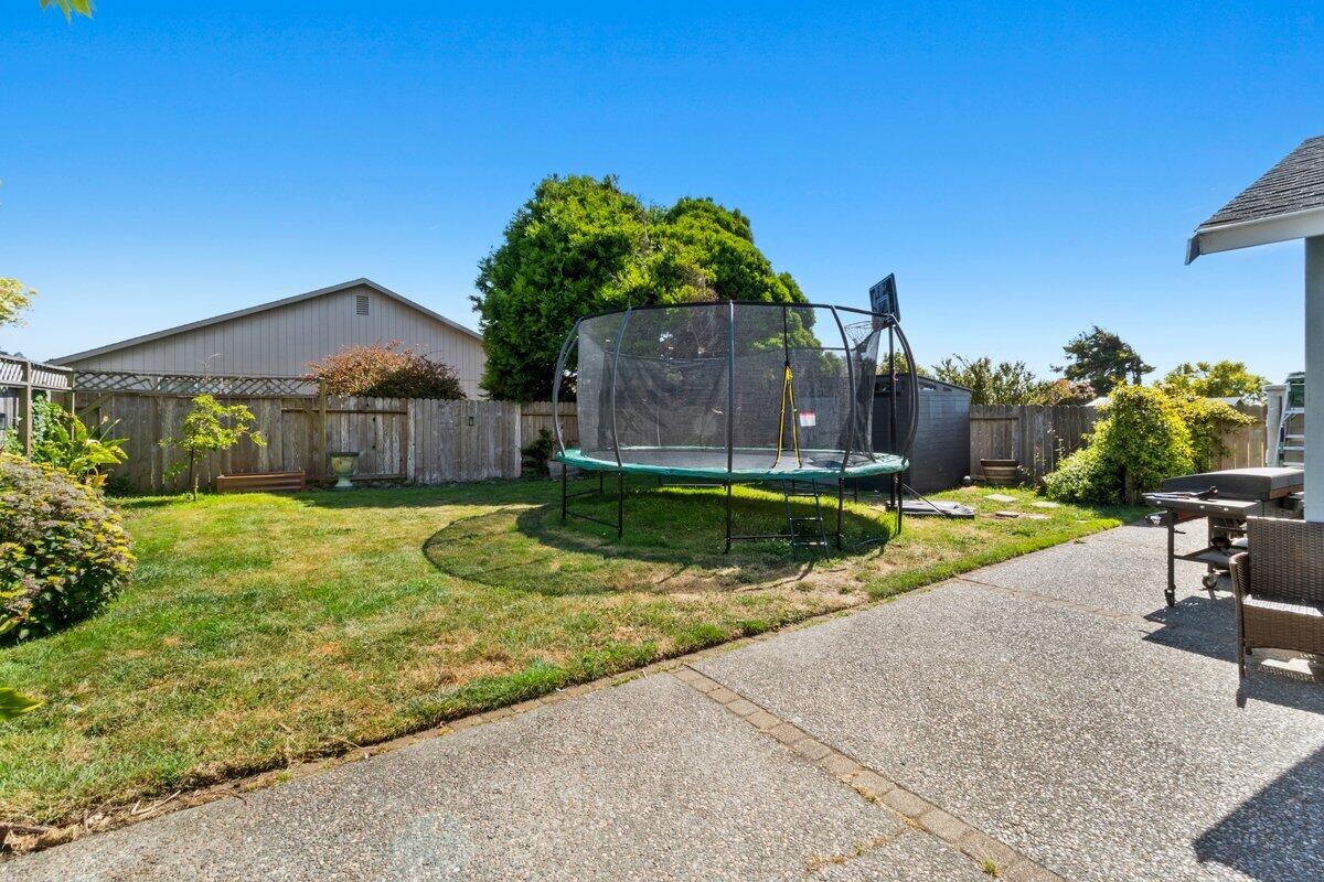 1400 Bates Road McKinleyville, CA 95519 - Photo 16 of 18