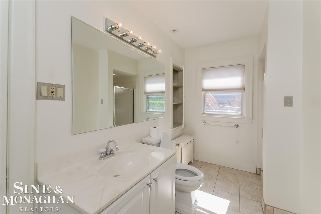 1035 Bishop Road Grosse Pointe Park, MI 48230 - Photo 34 of 62