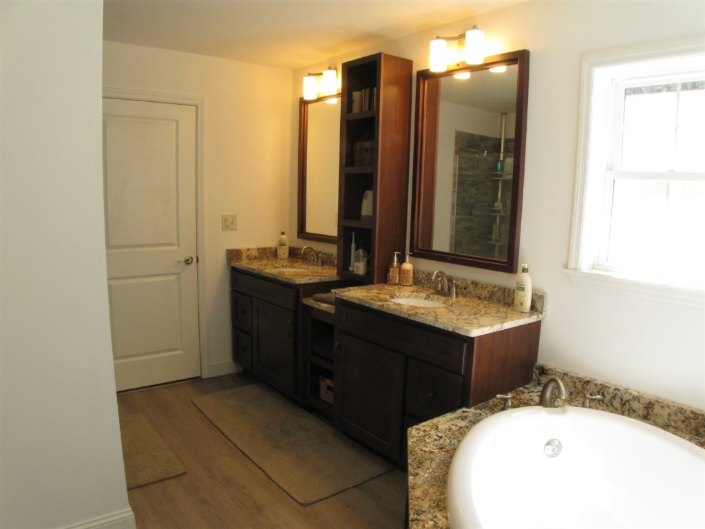 960 Underwood Road Vestal, NY 13850 - Photo 9 of 20 Gallery Image 9