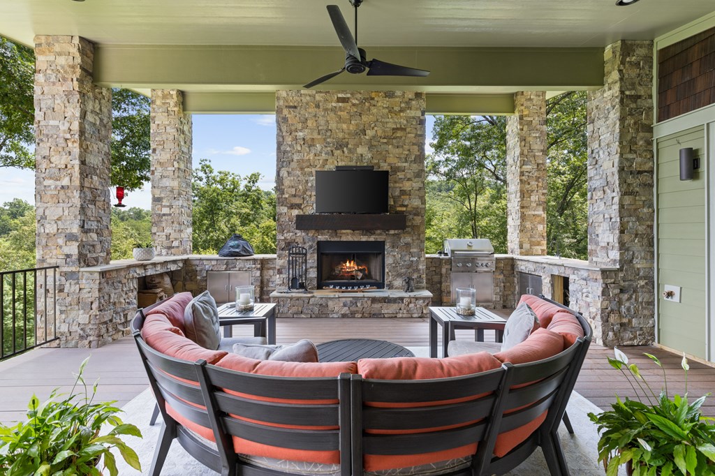 308 Woodthrush Drive Blue Ridge, GA 30513 - Photo 20 of 60