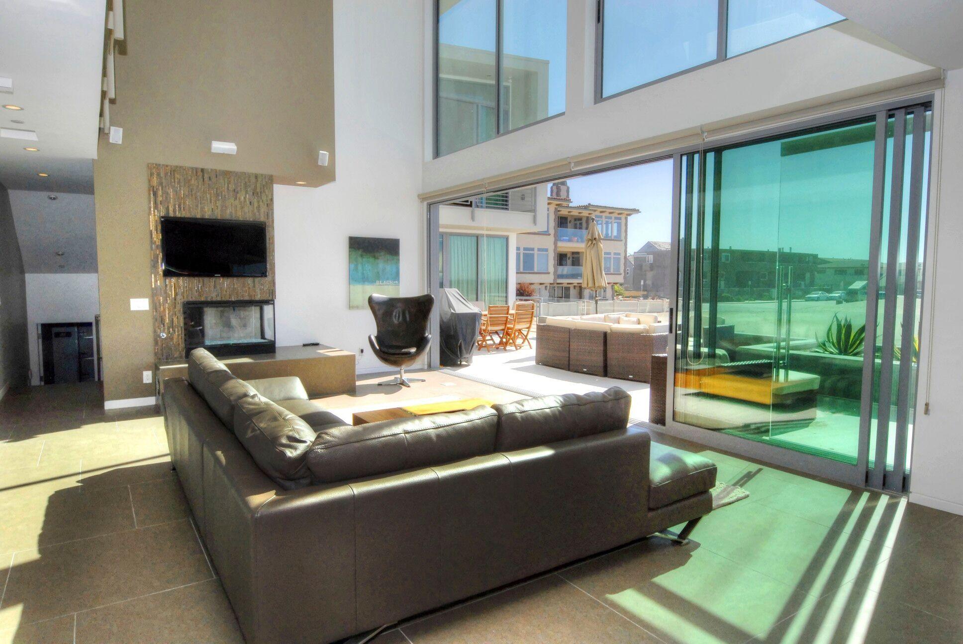 1251 Capri Way Oxnard, CA 93035 - Photo 8 of 15 p-14