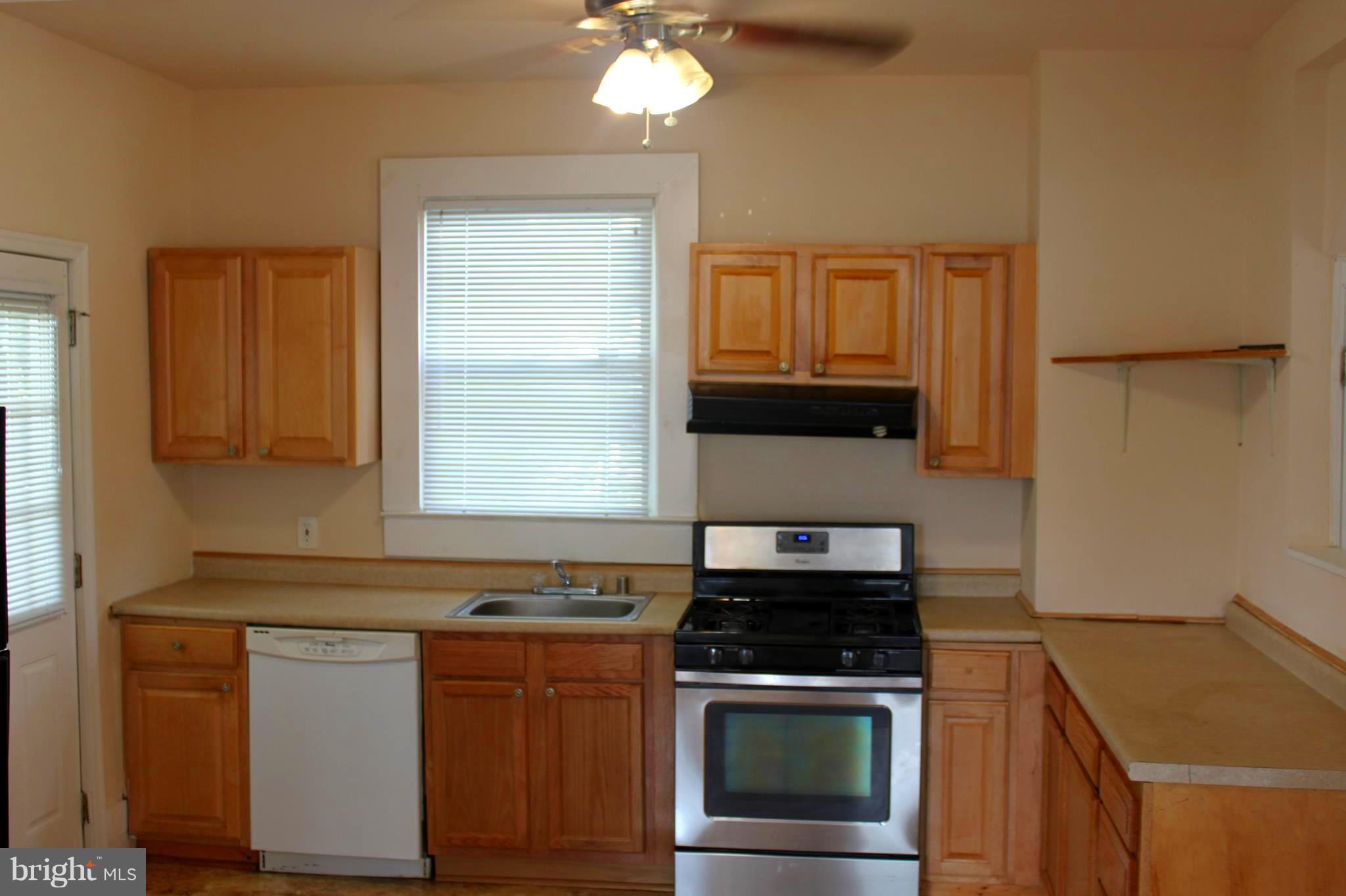 2208 Allendale Road Baltimore, MD 21216 - Photo 15 of 24 Kitchen