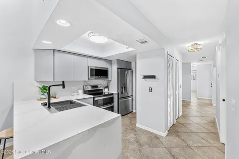 $374,900 | 420 Hawthorne Court, Indian Harbour Beach, FL 32937