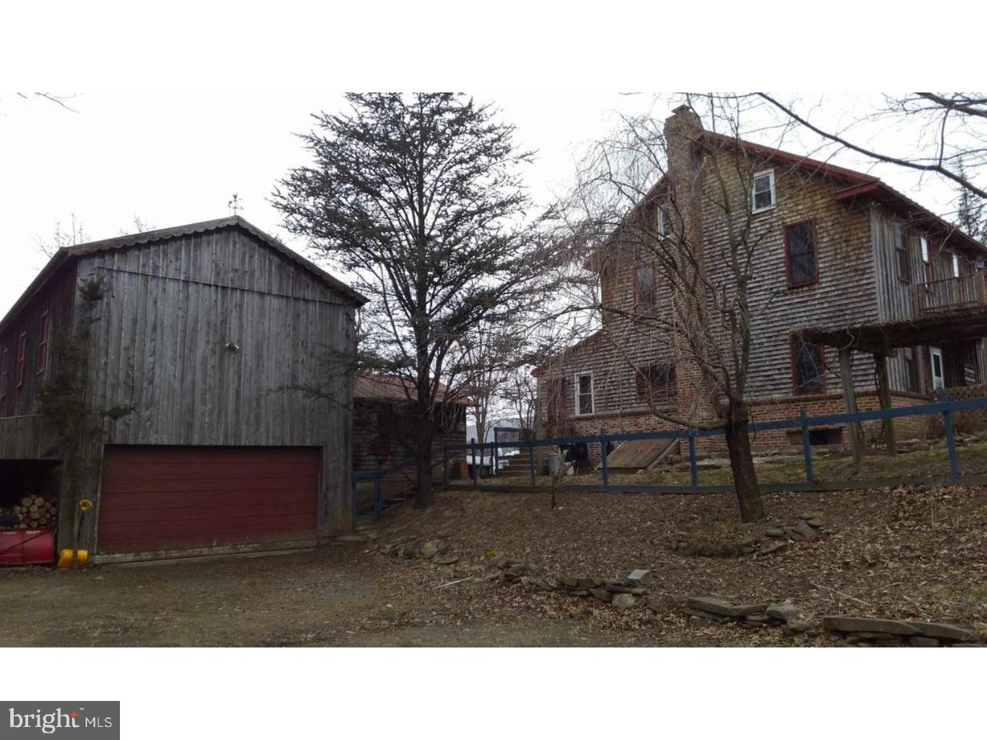 3 Academy Road Hamburg, PA 19526 - Photo 2 of 3