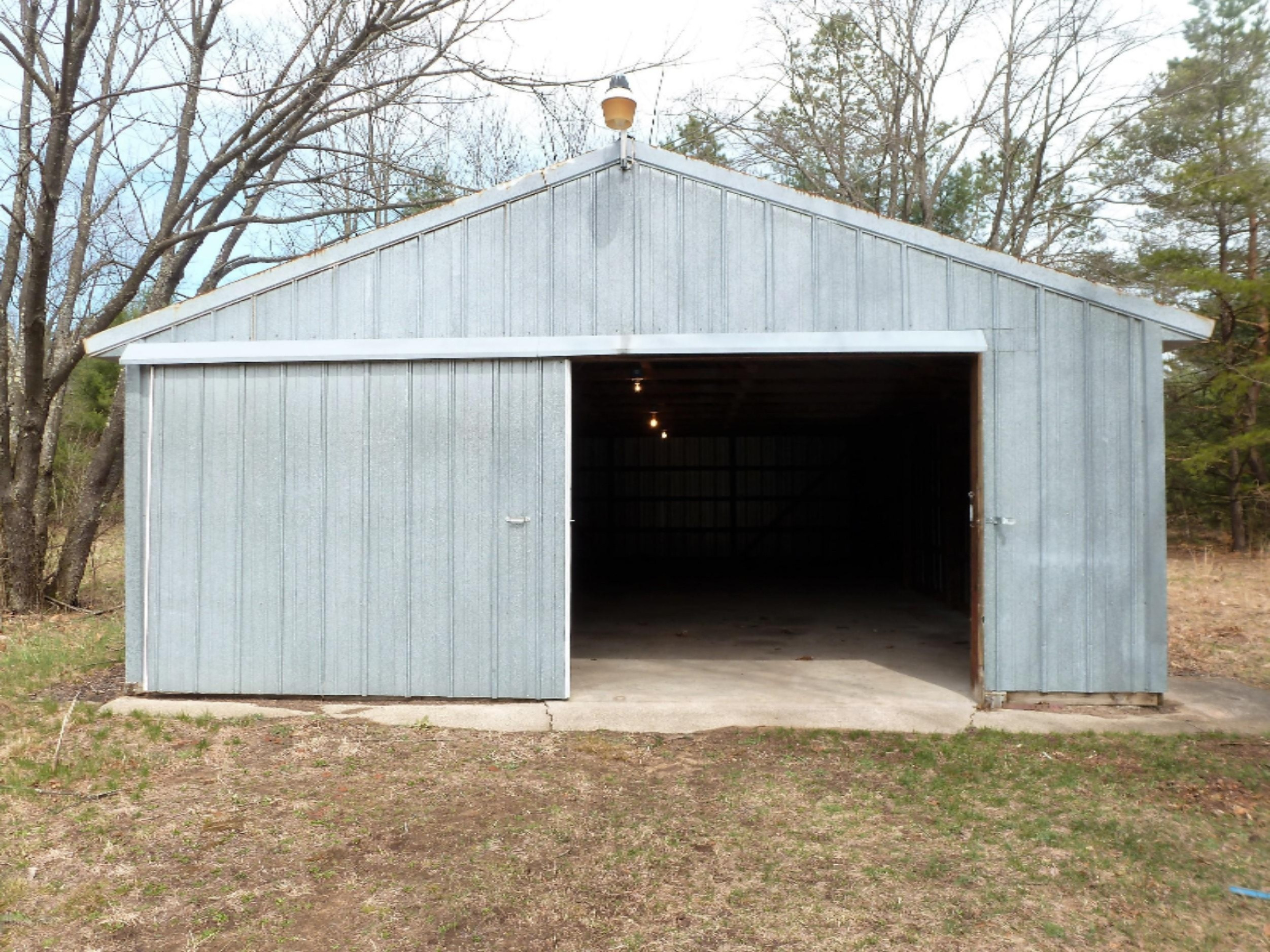 3360 West Riley-Thompson Road Whitehall, MI 49461 - Photo 7 of 33 7-Pole Barn