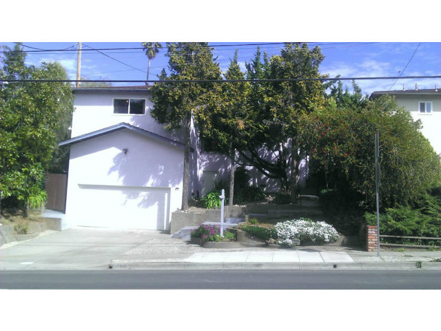 17440 Redwood Road Castro Valley, CA 94546 - Photo 3 of 9 Gallery Image 3