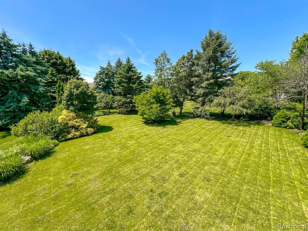 2372 Millbrook Court Rochester Hills, MI 48306 - Photo 34 of 34