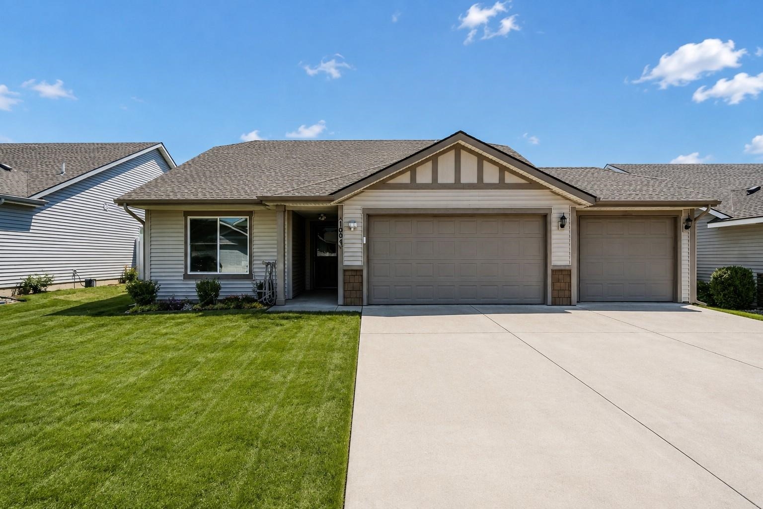 1004 North Marcus Road Spokane Valley, WA 99216 - Photo 1 of 39 Gallery Image 1