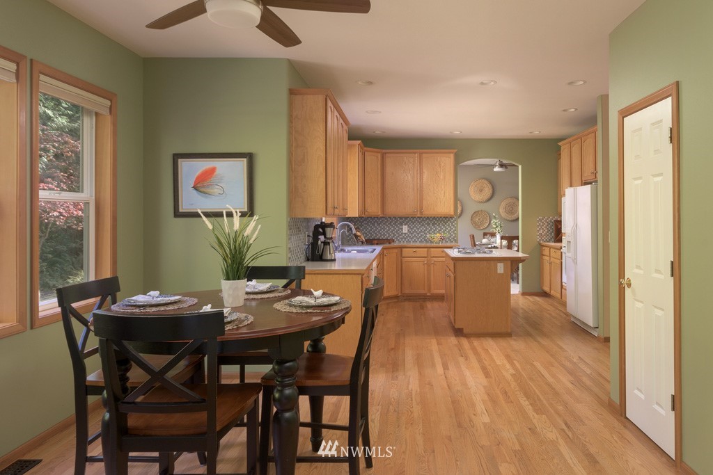 4775 Tree Ridge Lane Northeast Poulsbo, WA 98370 - Photo 15 of 40 Gallery Image 15