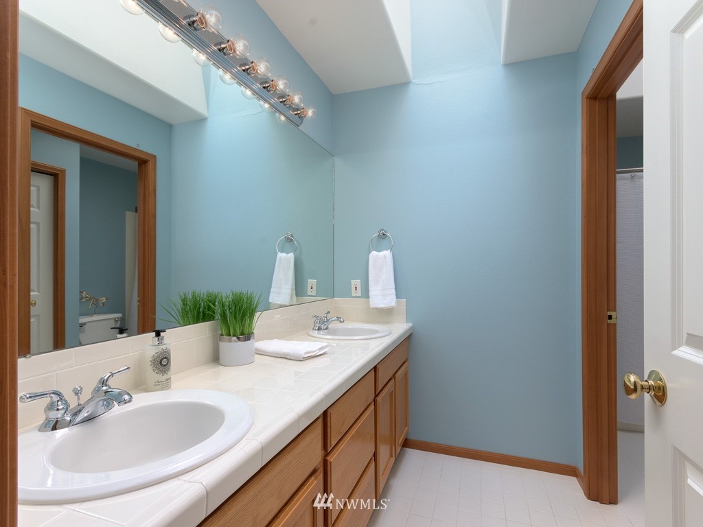 4775 Tree Ridge Lane Northeast Poulsbo, WA 98370 - Photo 22 of 40 Gallery Image 22