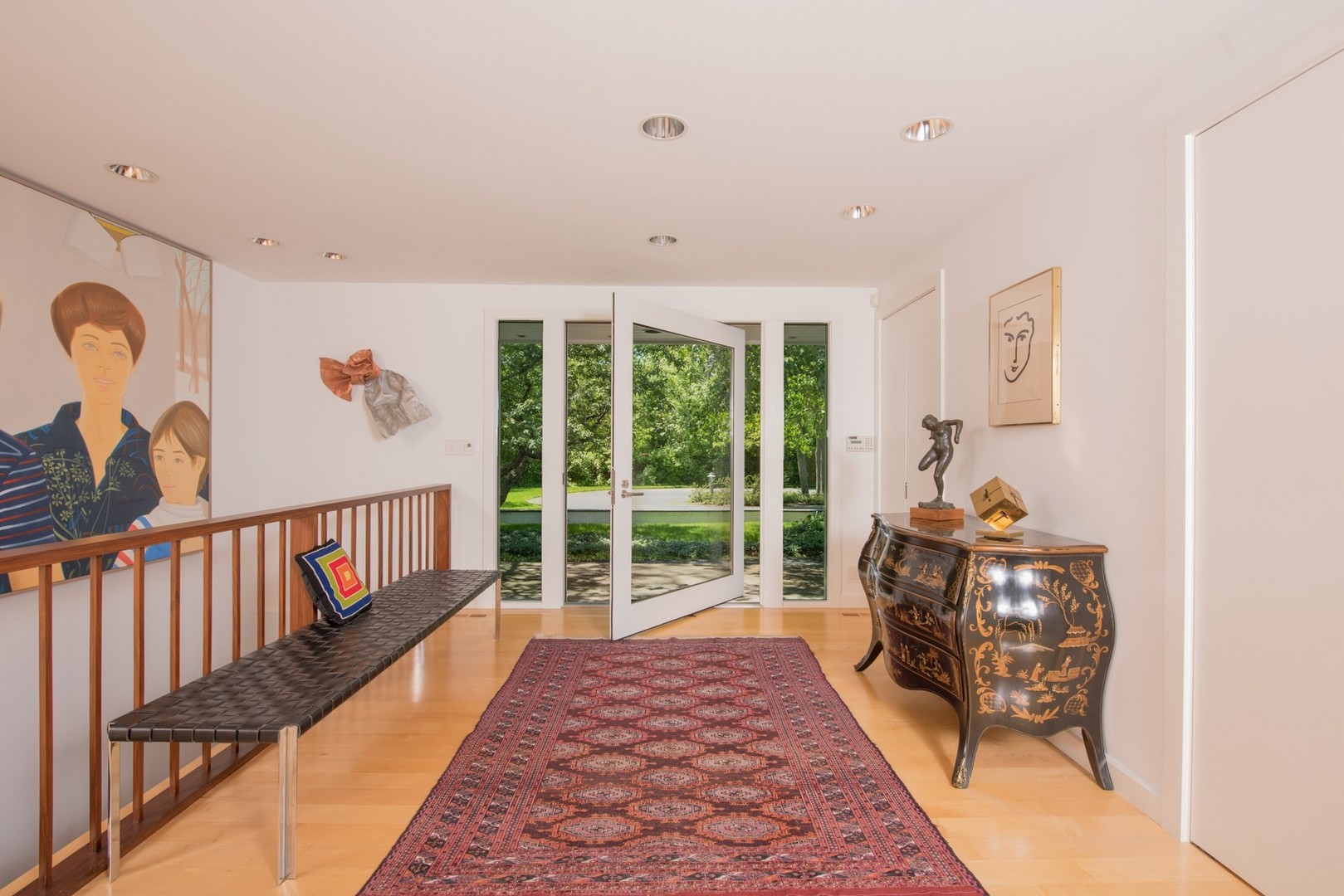 645 Hibbard Road Winnetka, IL 60093 - Photo 4 of 25