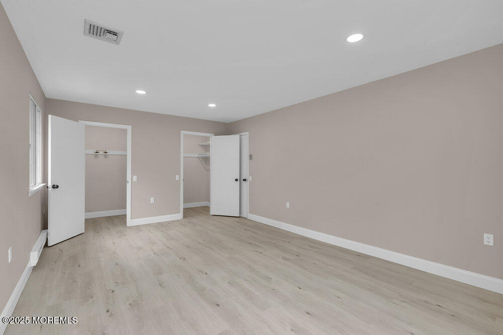 9B Juniper Lane, Unit 50 Whiting, NJ 08759 - Photo 19 of 28 a view of an empty room