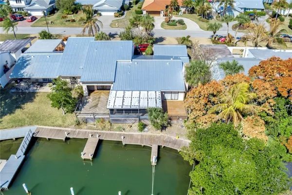 $1,185,000 | 15 Tarpon Drive, Vero Beach, FL 32960