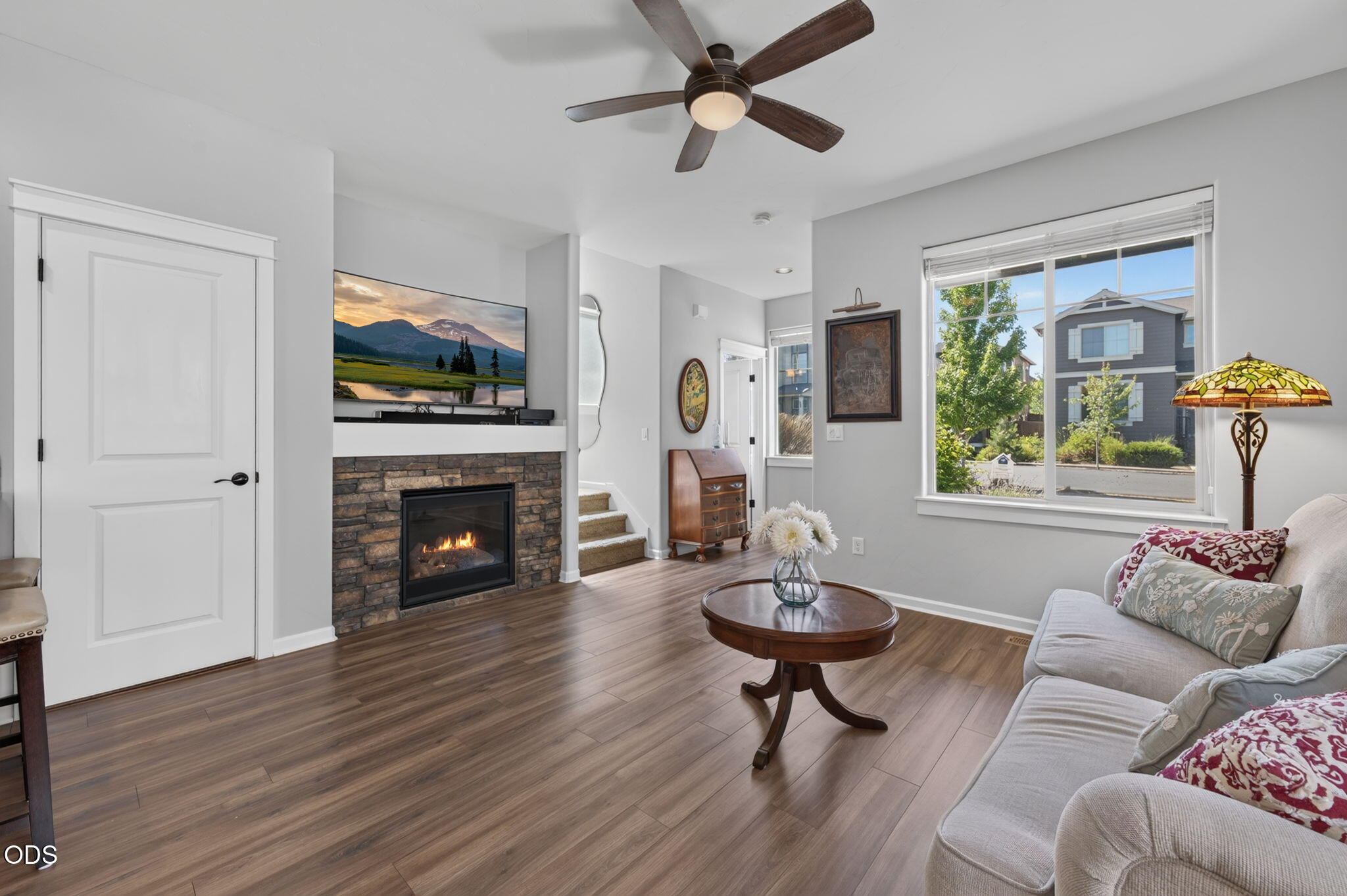 20844 Gateway Drive Bend, OR 97702 - Photo 6 of 53