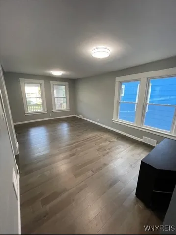 $2,100 | 260 Stevens Avenue, Buffalo, NY 14215