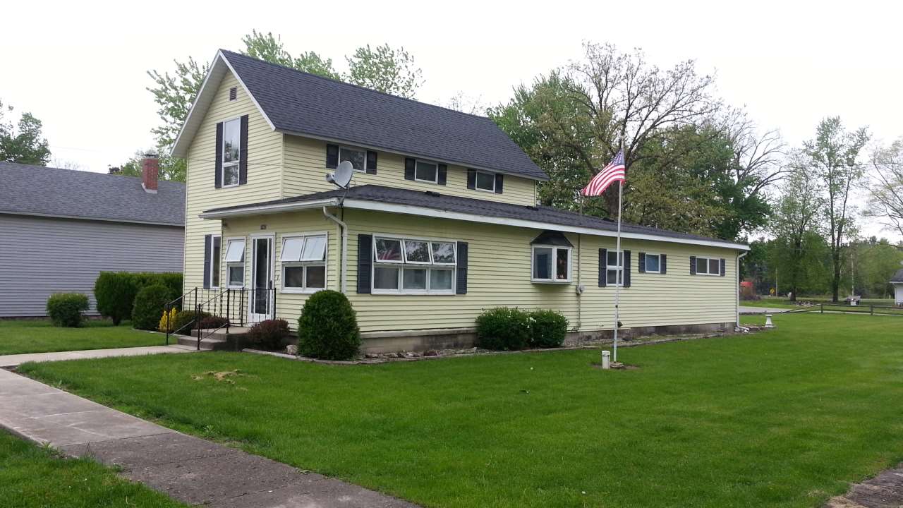 7462 West Main Street Rochester, IN 46975 - Photo 2 of 30