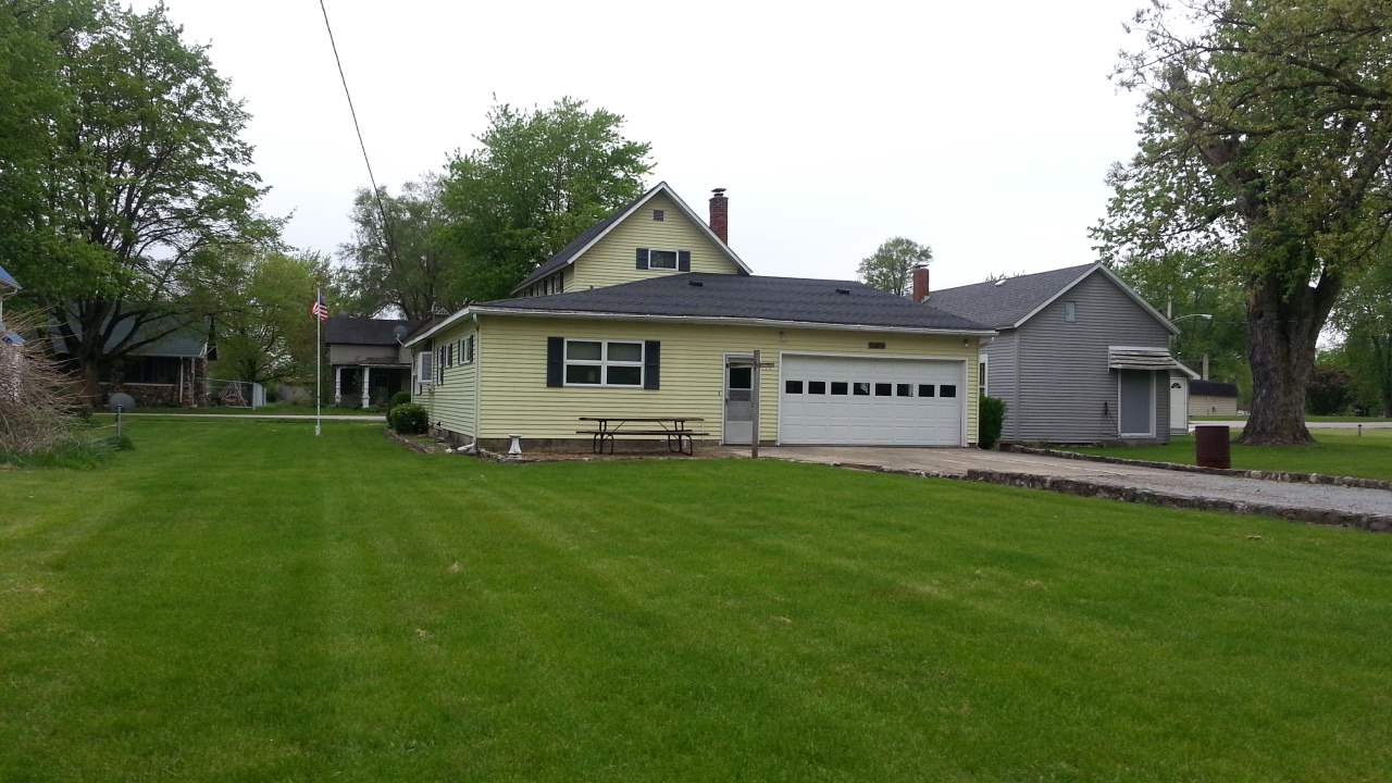 7462 West Main Street Rochester, IN 46975 - Photo 4 of 30