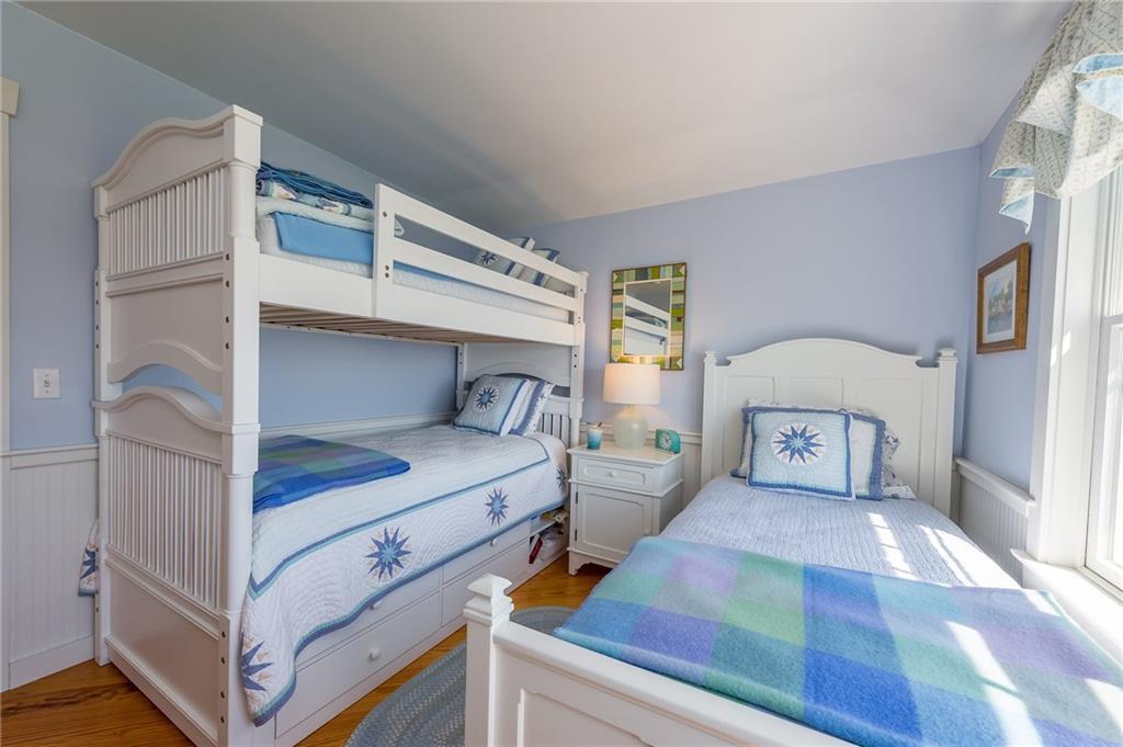 25 Garrison Cove Road Bailey Island, ME 04003 - Photo 15 of 24 First floor bedroom.
