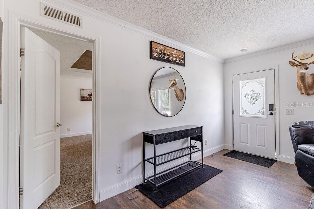 24821 Old Deer Road Paisley, FL 32767 - Photo 4 of 43