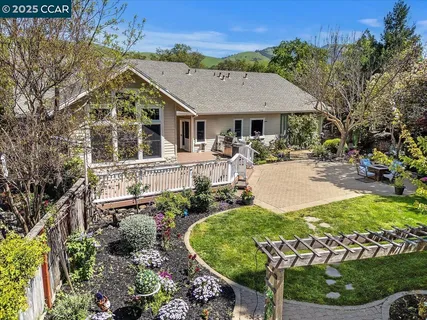 $4,500,000 | 1101 North Gate Road, Walnut Creek, CA 94598
