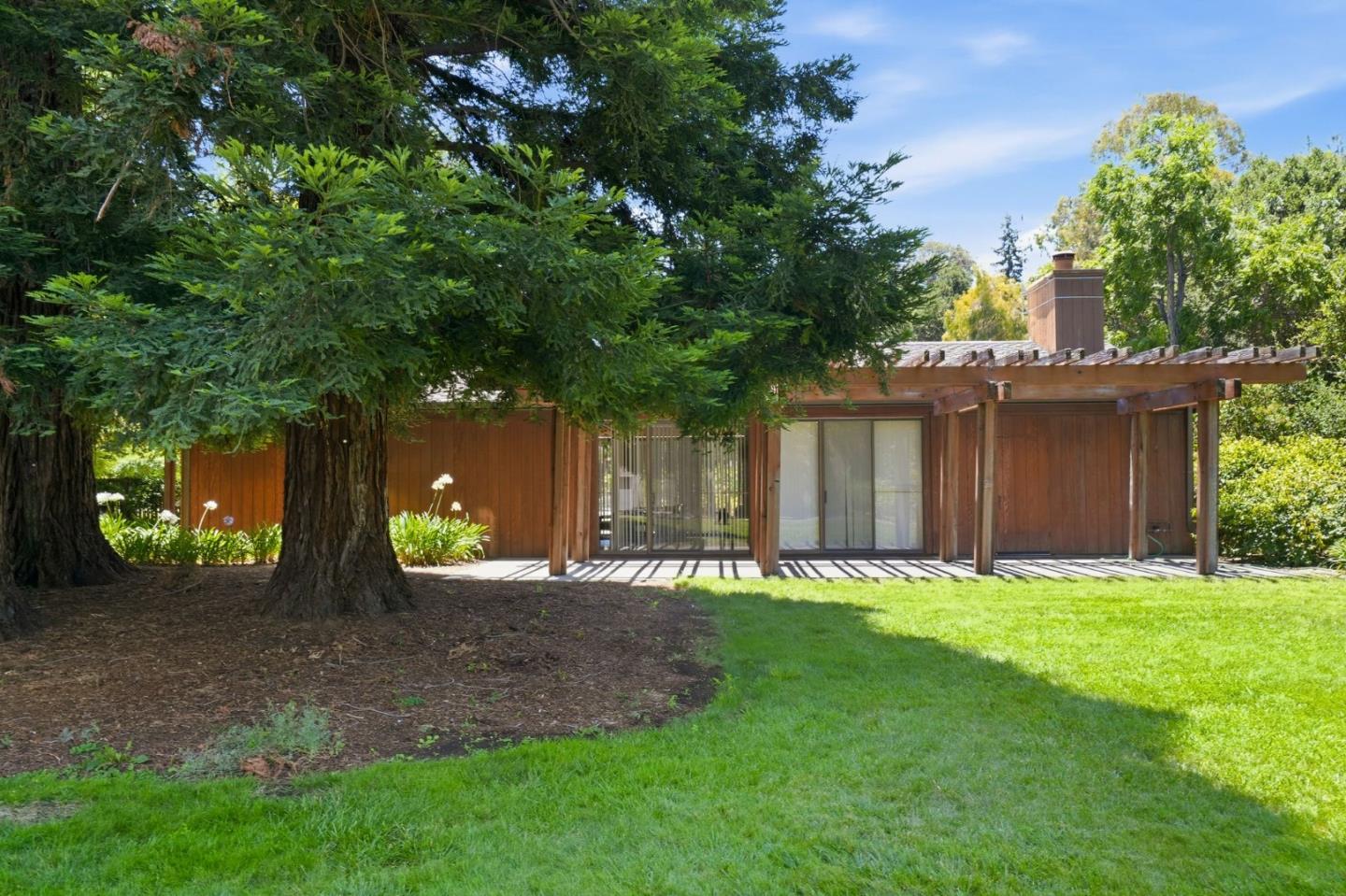 19 Farm Road Los Altos, CA 94024 - Photo 27 of 28