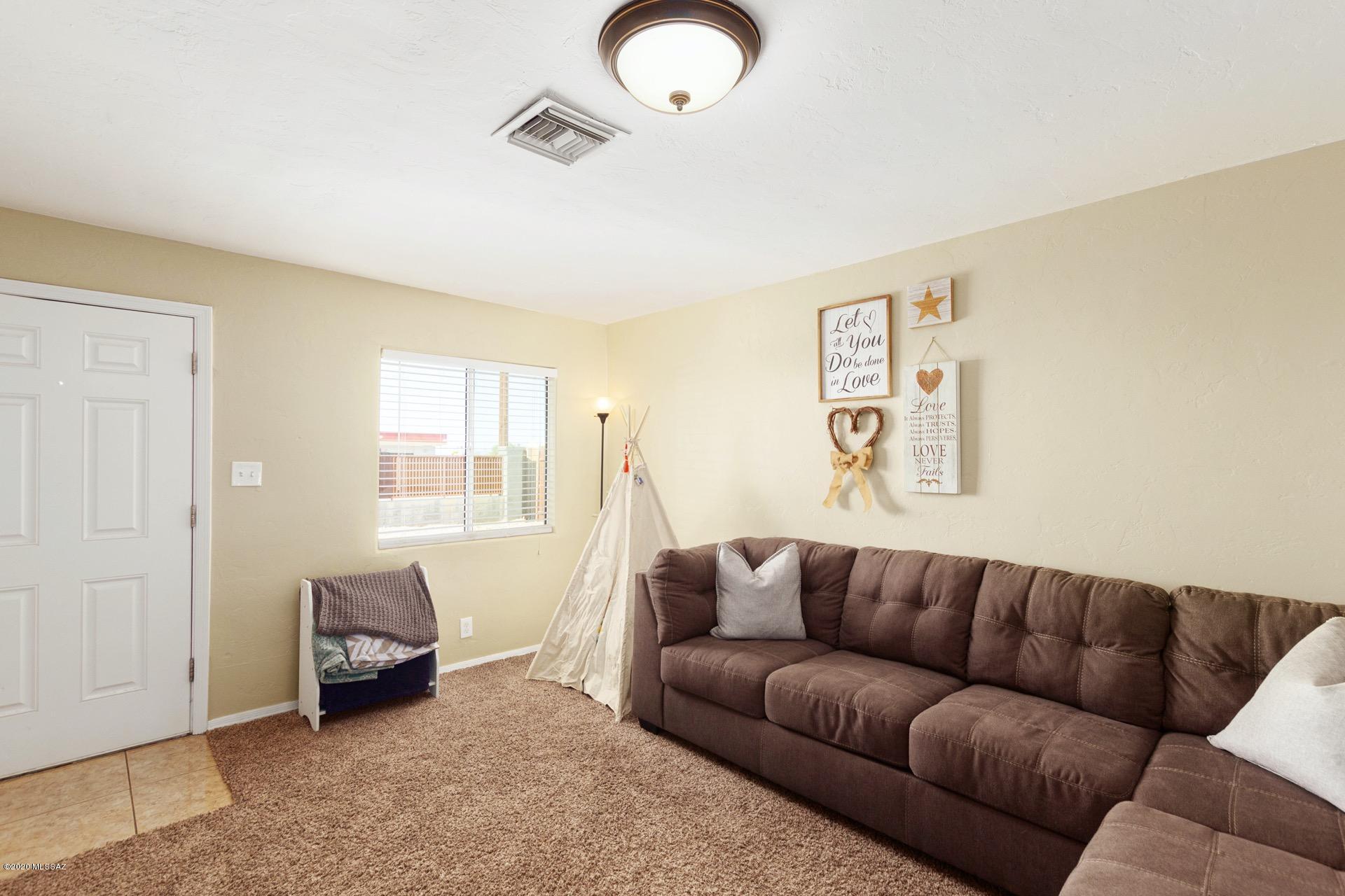 6801 South Craycroft Road Tucson, AZ 85756 - Photo 5 of 25