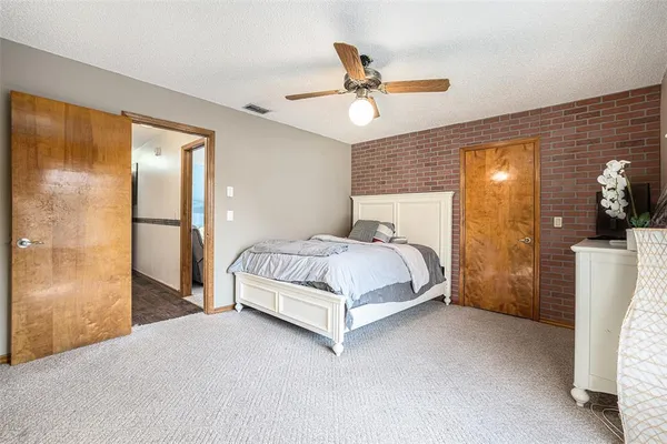 $399,900 | 8212 Delaware Drive, Weeki Wachee, FL 34607