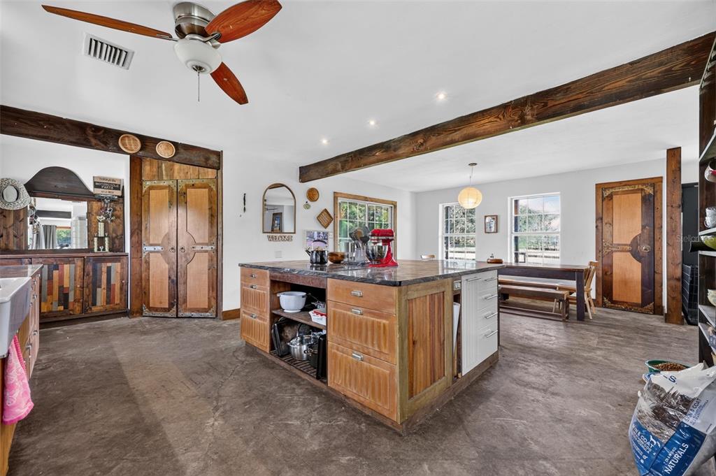 8922 Pritcher Road Lithia, FL 33547 - Photo 25 of 73