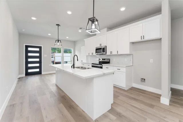 $524,990 | 5420 Lynnfield Street, Unit A/B, Houston, TX 77028