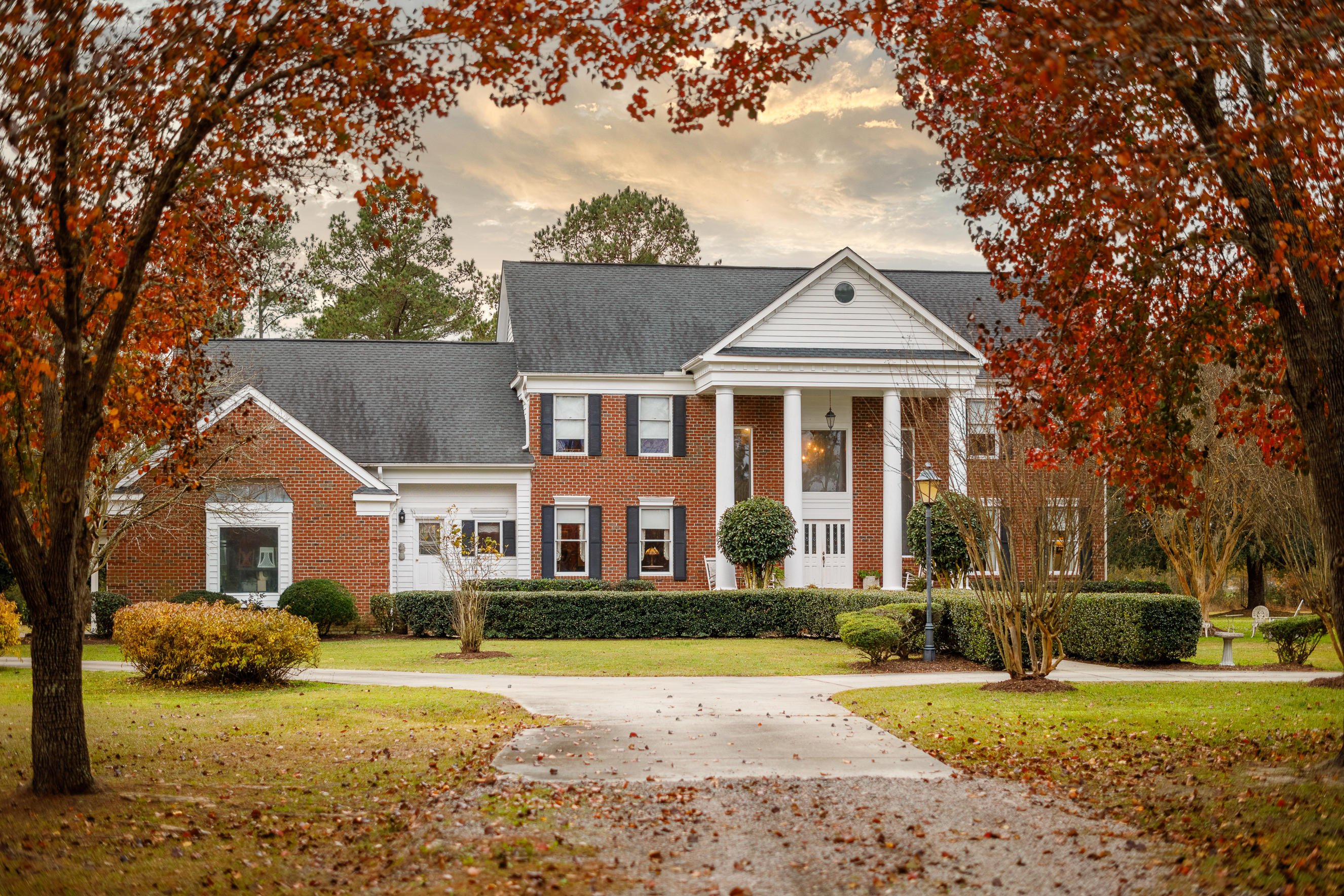 1890 St Peters Road Walterboro, SC 29488 - Photo 2 of 38 1890 St Peters Rd Exterior (1 of 1) (002