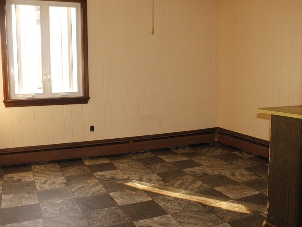73 Wooley Street Fall River, MA 02724 - Photo 16 of 29