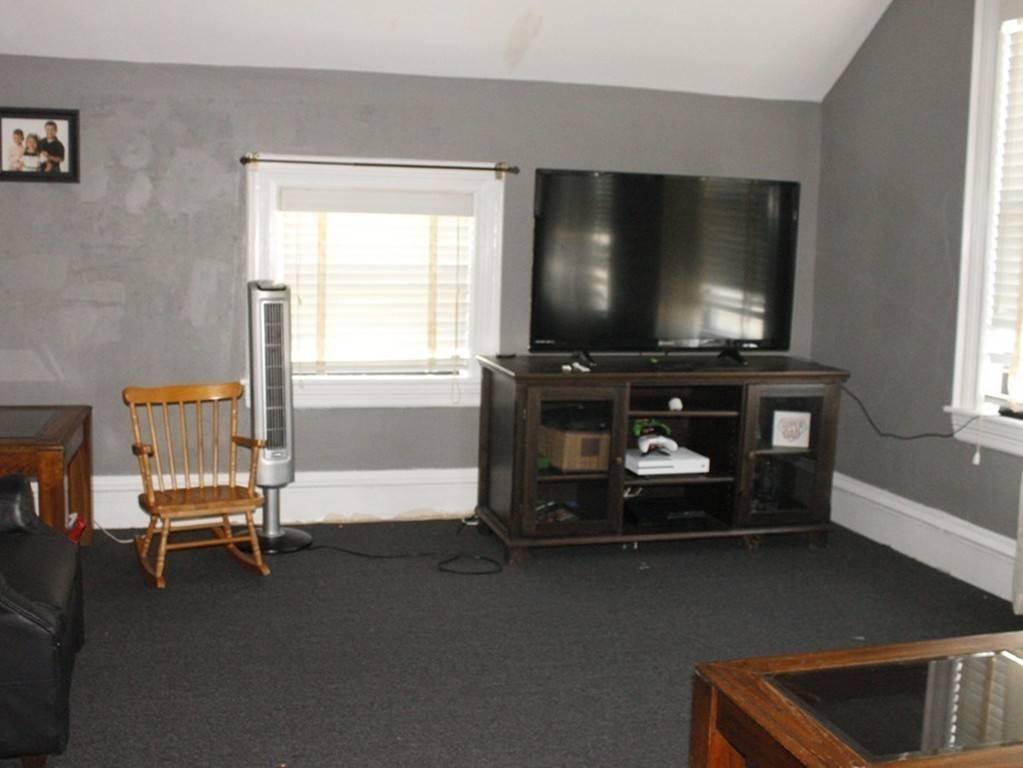 73 Wooley Street Fall River, MA 02724 - Photo 9 of 29