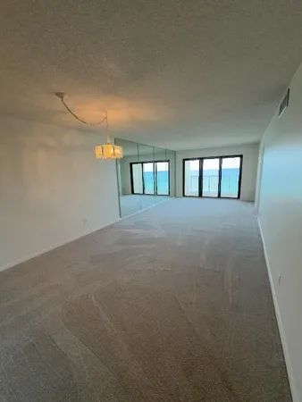 $2,600 | 10044 South Ocean Drive, Unit 1004, Jensen Beach, FL 34957