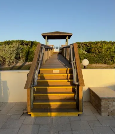 $2,600 | 10044 South Ocean Drive, Unit 1004, Jensen Beach, FL 34957