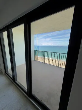 $2,600 | 10044 South Ocean Drive, Unit 1004, Jensen Beach, FL 34957
