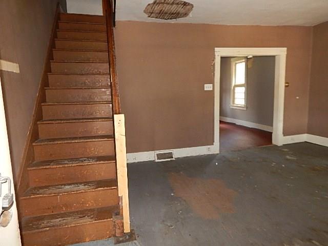 168-174 Clay Street Rochester, PA 15074 - Photo 11 of 25