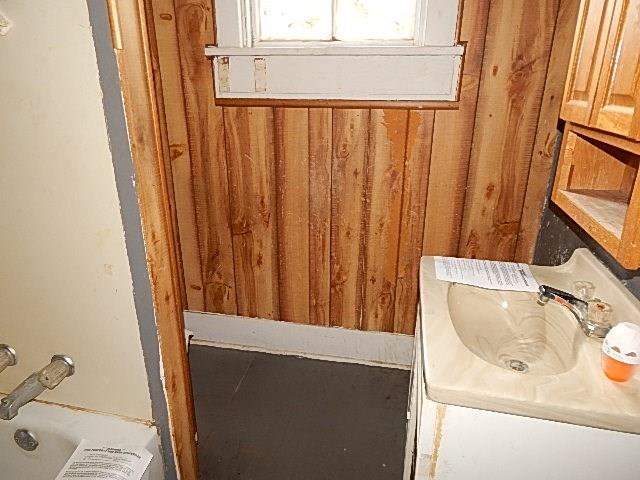 168-174 Clay Street Rochester, PA 15074 - Photo 6 of 25