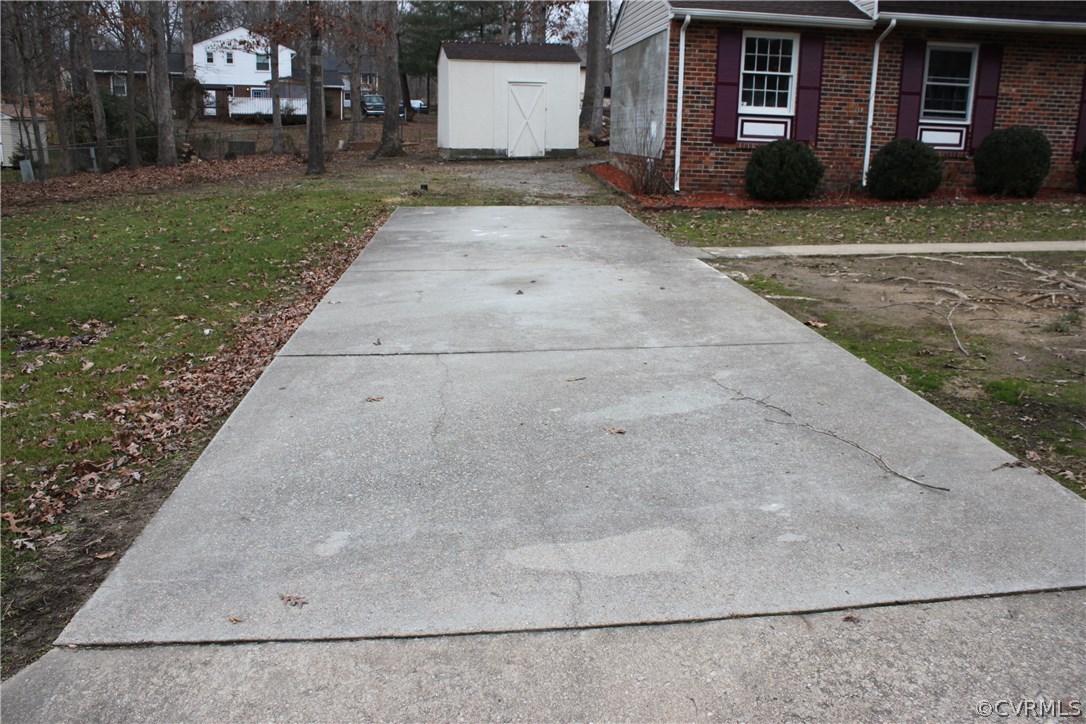 12300 Sandbag Road Midlothian, VA 23113 - Photo 4 of 31 Gallery Image 4