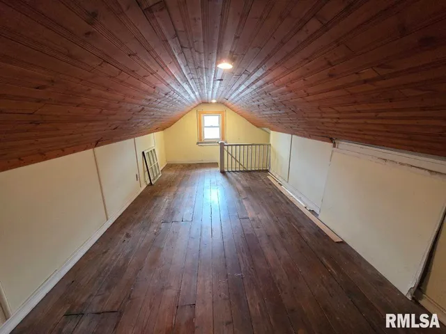 $28,000 | 1324 West Gilbert Avenue, Peoria, IL 61604