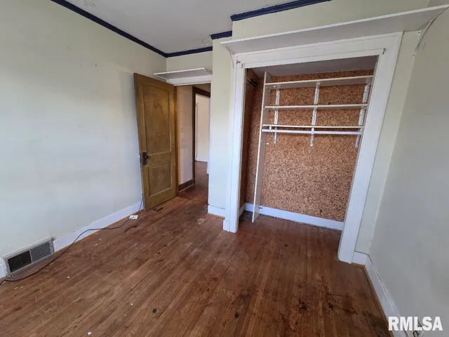 $28,000 | 1324 West Gilbert Avenue, Peoria, IL 61604