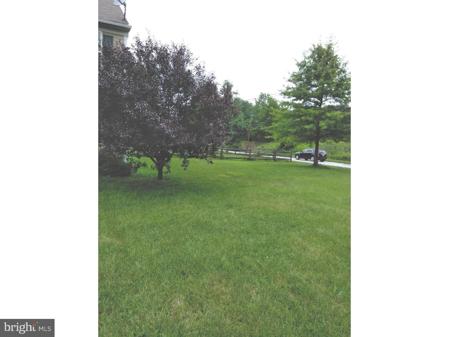 301 Brook Road Atglen, PA 19310 - Photo 5 of 17 Side Yard