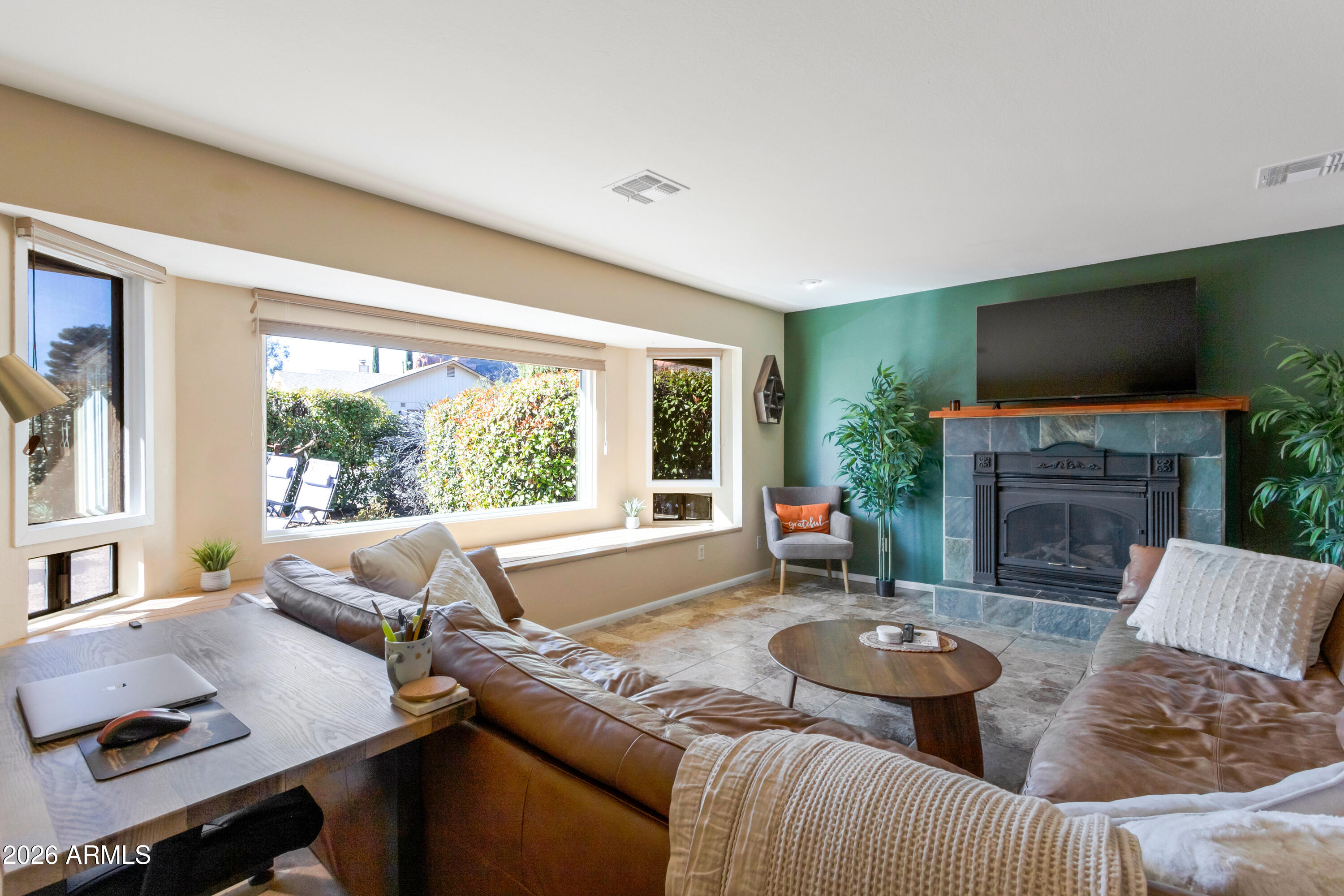280 Canyon Diablo Road Sedona, AZ 86351 - Photo 6 of 27 Living Room
