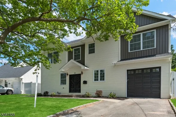 $799,000 | 331 West Lane, Clark, NJ 07066