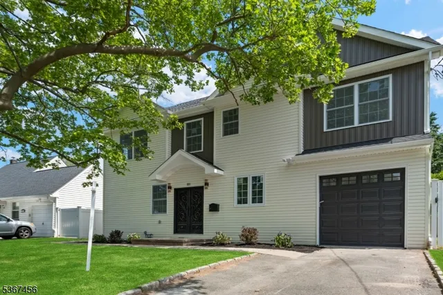 $849,000 | 331 West Lane, Clark, NJ 07066