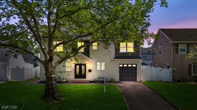 $849,000 | 331 West Lane, Clark, NJ 07066