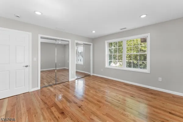 $799,000 | 331 West Lane, Clark, NJ 07066