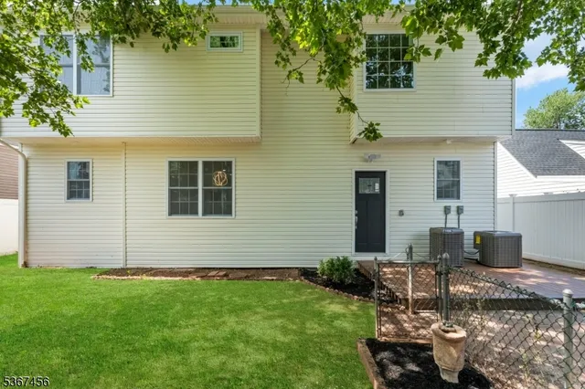 $849,000 | 331 West Lane, Clark, NJ 07066