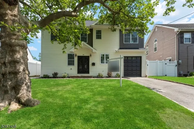 $849,000 | 331 West Lane, Clark, NJ 07066