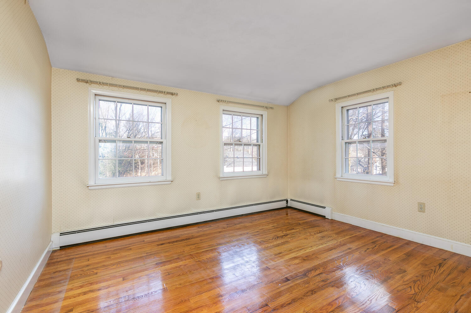 124 Oakhurst Road Cape Elizabeth, ME 04107 - Photo 23 of 32 124 Oakhurst Rd Cape Elizabeth-large-023
