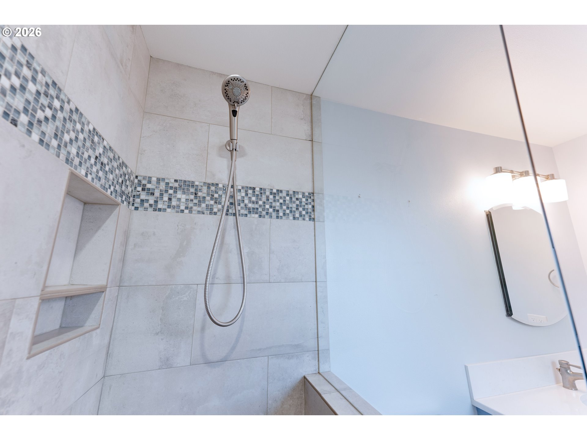 7655 Southwest 142nd Court Beaverton, OR 97008 - Photo 18 of 48 Bathroom, Attached